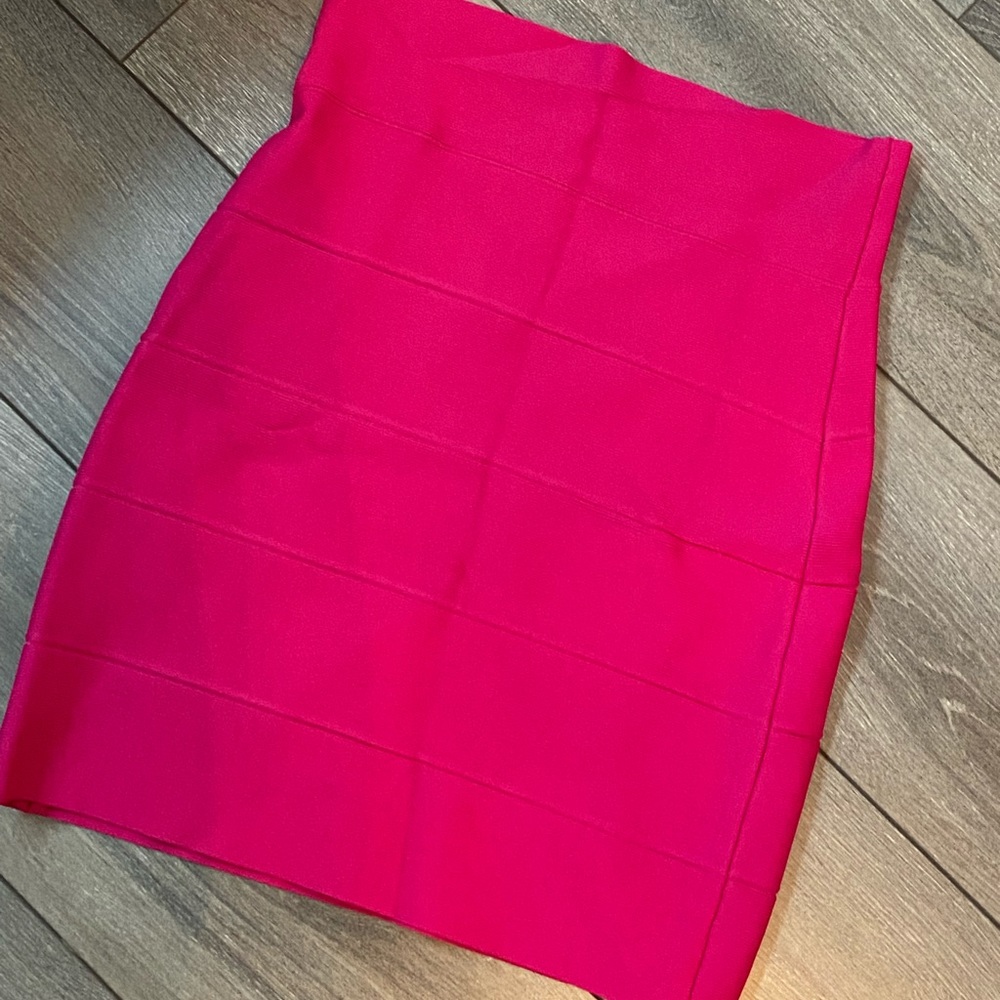 Hot Pink BCBG Maxazria bandage skirt